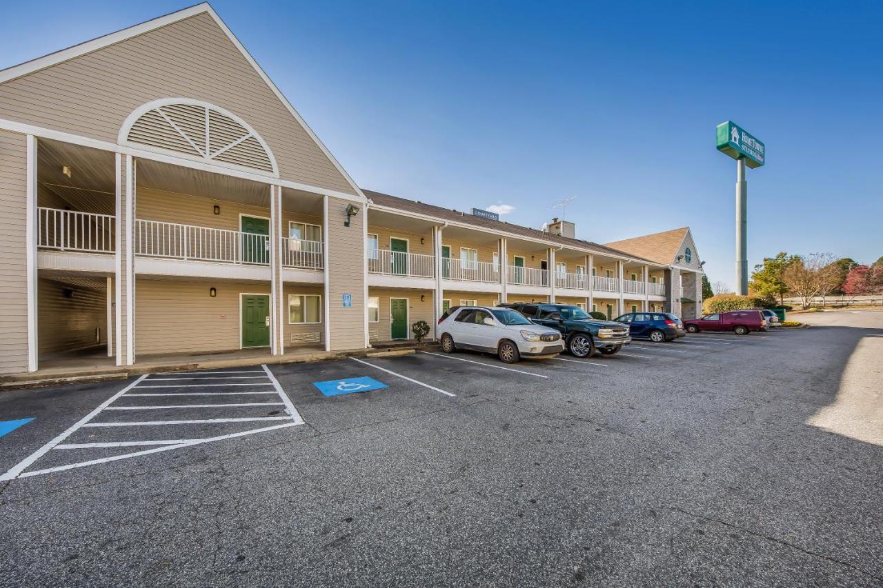 Hometowne Studios By Red Roof Spartanburg - Asheville Highway Southern Shops ภายนอก รูปภาพ
