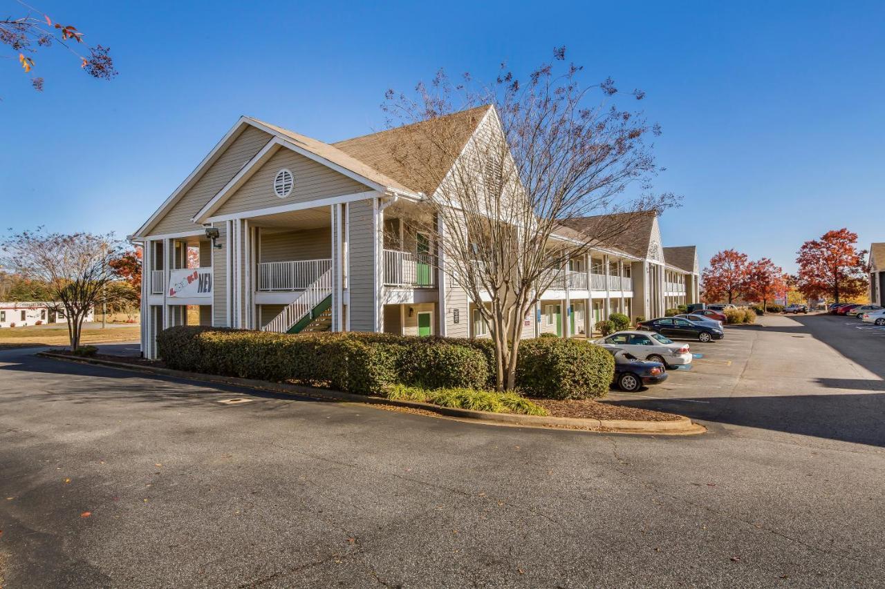 Hometowne Studios By Red Roof Spartanburg - Asheville Highway Southern Shops ภายนอก รูปภาพ