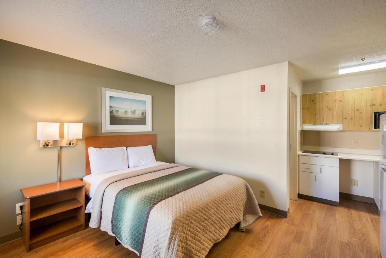 Hometowne Studios By Red Roof Spartanburg - Asheville Highway Southern Shops ภายนอก รูปภาพ