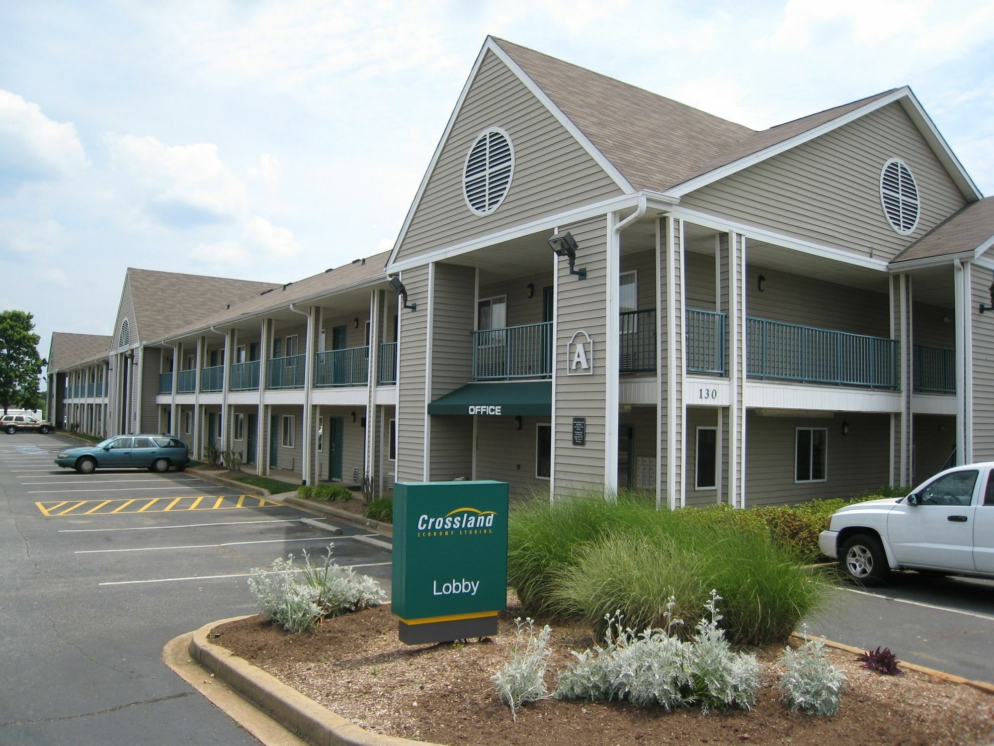 Hometowne Studios By Red Roof Spartanburg - Asheville Highway Southern Shops ภายนอก รูปภาพ